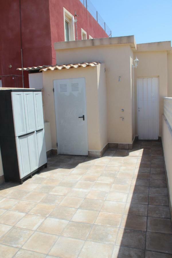 Bungalow Frente Al Mar Torrevieja Exterior foto